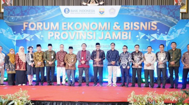 Forum Ekonomi Bisnis Jambi Bahas Tata Kelola Migas Berkelanjutan dan Waspadai Kerusakan Lingkungan